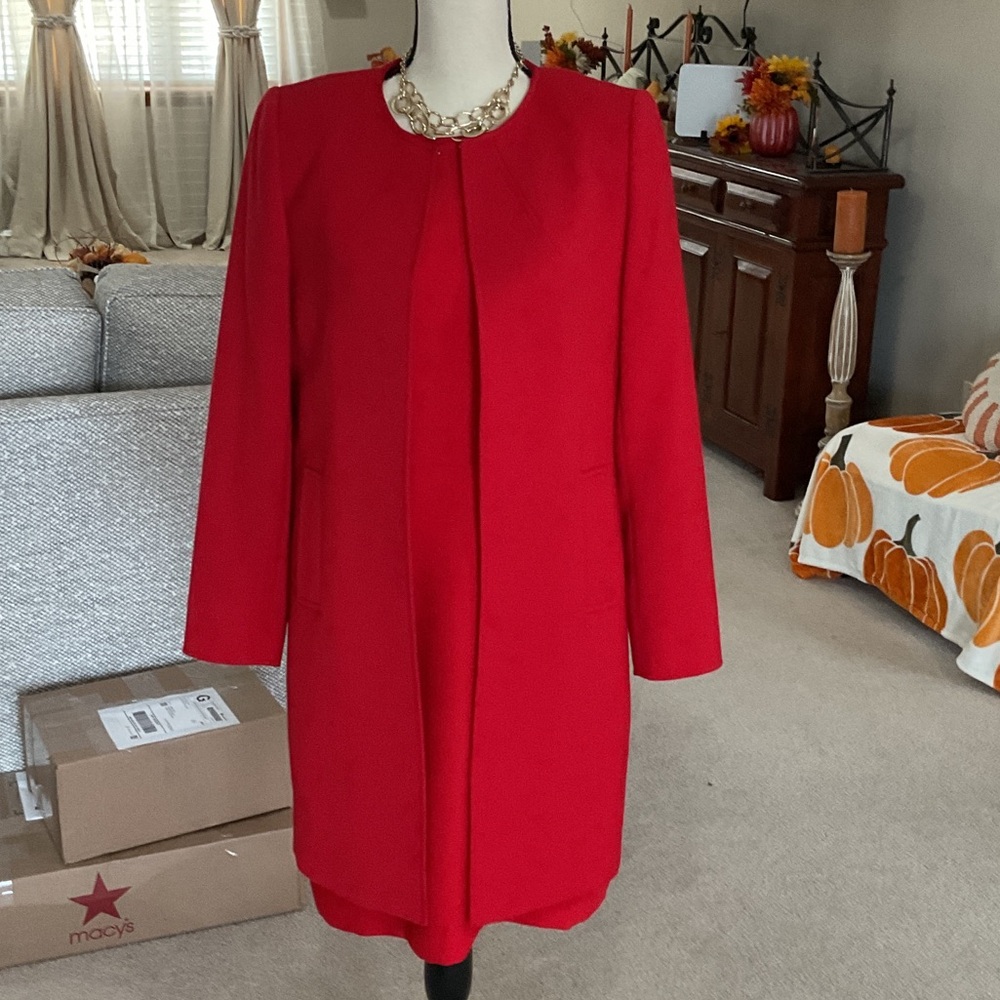 Banana Republic Red dress AND  Tahari jacket, AND gold necklace - Picture 4 of 12